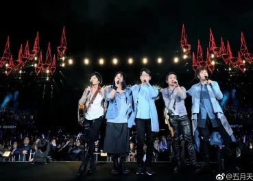 停停五月天乐队将在下个月举行全球巡演，期待与粉丝们的再次相聚