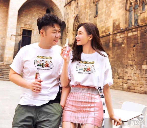 网友热议:百级装备深度解析,霜蚕犀帽VS琉佩玉环,孰强孰弱数据说话! 网友热议:百级装备深度解析,霜蚕犀帽VS琉佩玉环,孰强孰弱数据说话!