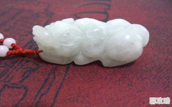 如何辨别玉貔貅开光真伪：详解鉴定方法与注意事项